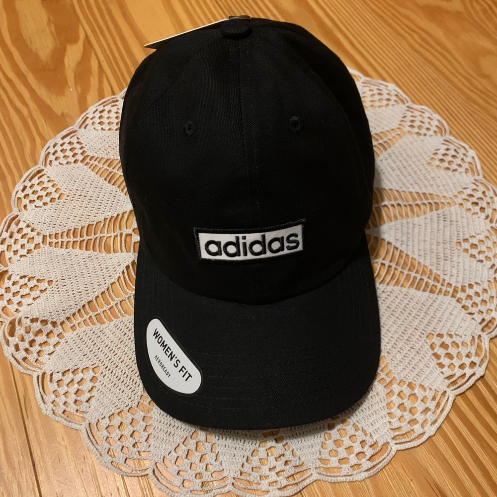 NWT Women’s Hat